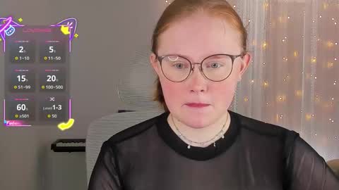 Snapshot of olivia_date chatting on 09.17.25 Olivia Date online show from 09.17.25