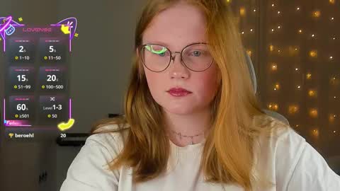 Snapshot of olivia_date chatting on 10.20.25 Olivia Date online show from 10.20.25