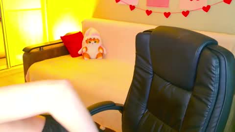 olivia_daze online show from 10.06.25