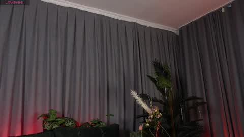SaraConor online show from 05.16.26
