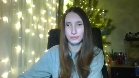 Snapshot of olivia_dream1 chatting on 12.19.24 Olivia online show from 12.19.24