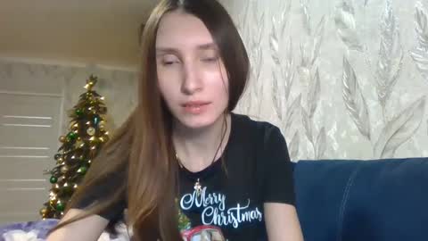 Snapshot of olivia_dream1 chatting on 12.25.24 Olivia online show from 12.25.24