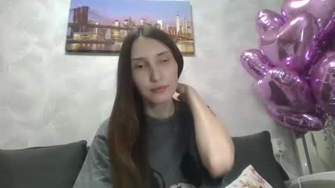 Snapshot of olivia_dream1 chatting on 02.15.25 Olivia online show from 02.15.25