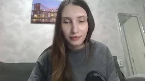 Snapshot of olivia_dream1 chatting on 02.21.25 Olivia online show from 02.21.25