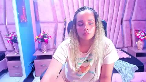  OLIVIA  online show from 01.08.25