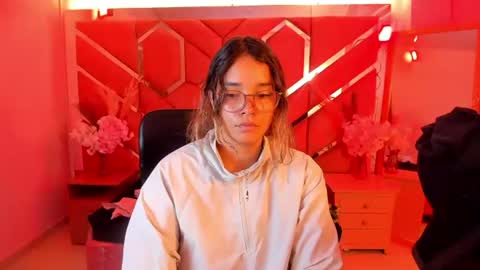  OLIVIA  online show from 06.22.26