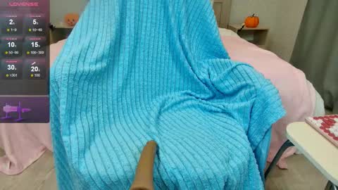 Olivia Hi guys Follow me  online show from 11.04.25