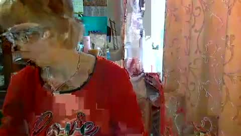 Olivia Mia online show from 03.19.26