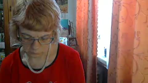 Olivia Mia online show from 03.25.26