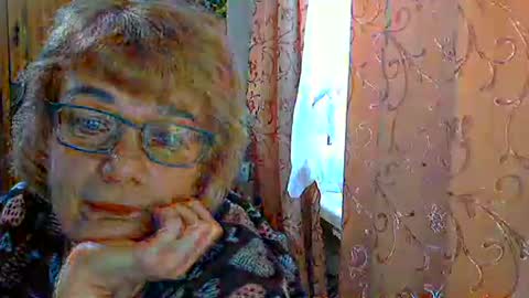 Olivia Mia online show from 04.08.26