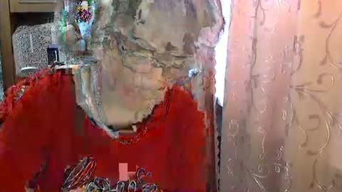 Olivia Mia online show from 04.15.26