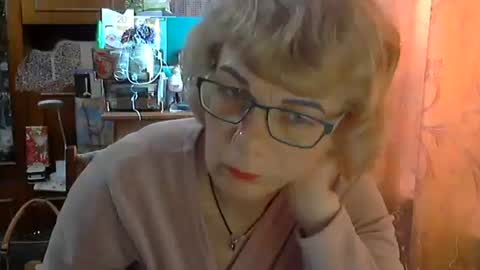 Olivia Mia online show from 04.18.26