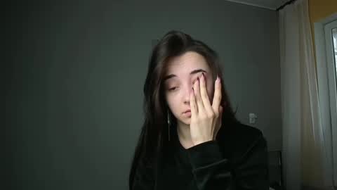 Olivia online show from 03.03.25