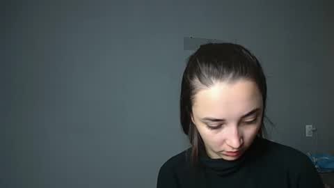 Olivia online show from 09.30.25