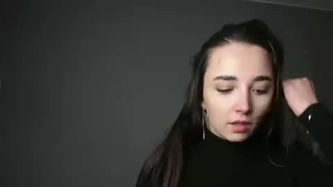 Olivia online show from 02.15.26