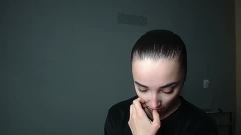 Olivia online show from 03.25.26