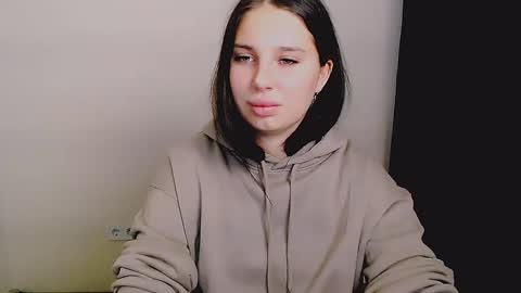 Olivia online show from 09.23.25