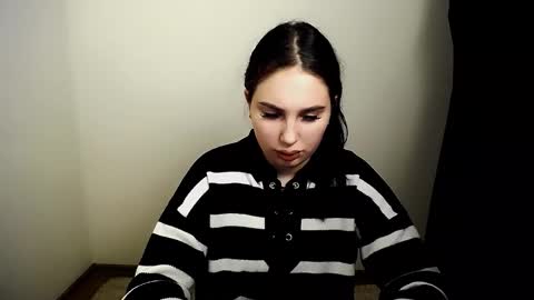 Olivia online show from 11.20.25