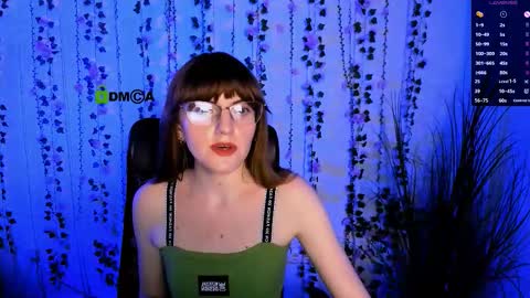 Snapshot of olivia_sparkle chatting on 09.21.25 olivia_sparkle online show from 09.21.25