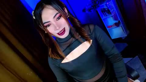 Miss OLIVIA online show from 09.09.25