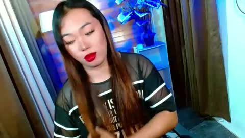 Miss OLIVIA online show from 03.14.26