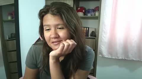 Olivia online show from 09.13.25