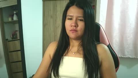 Olivia online show from 11.19.25