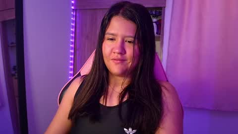 Olivia online show from 04.04.26