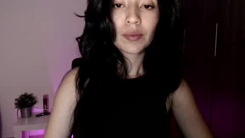 oliviaaa__ online show from 01.30.25