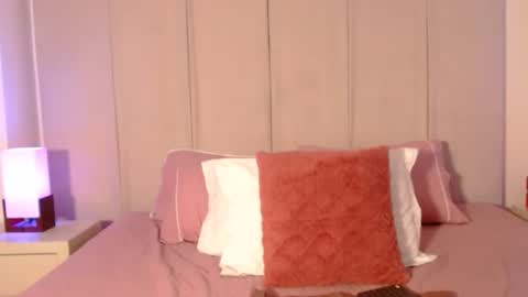 Snapshot of oliviabeneett chatting on 01.21.25 My name is olivia but can you call me Oli online show from 01.21.25