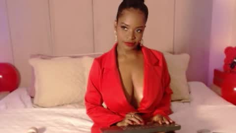 Snapshot of oliviabeneett chatting on 02.16.25 My name is olivia but can you call me Oli online show from 02.16.25