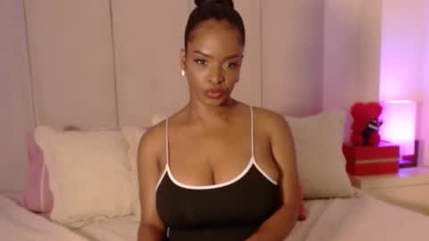 Snapshot of oliviabeneett chatting on 02.25.25 My name is olivia but can you call me Oli online show from 02.25.25