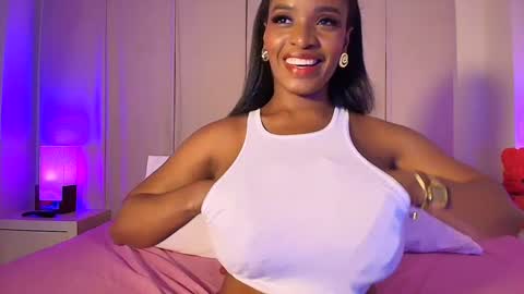 Snapshot of oliviabeneett chatting on 10.13.25 My name is olivia but can you call me Oli online show from 10.13.25