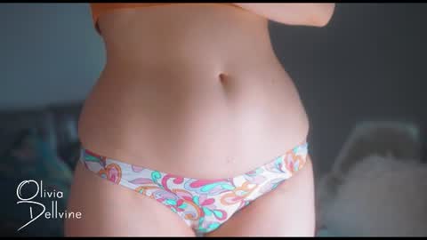 Olivia online show from 07.14.26