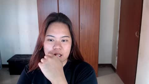 Snapshot of oliviahollywood chatting on 01.21.25 olivia hollywood online show from 01.21.25