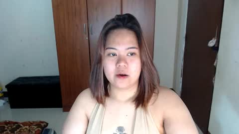 Snapshot of oliviahollywood chatting on 01.26.25 olivia hollywood online show from 01.26.25