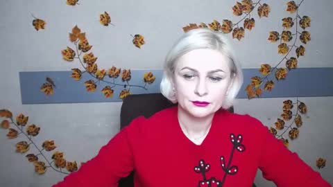 Snapshot of oliviahorst chatting on 12.14.24 OliviaHorst online show from 12.14.24