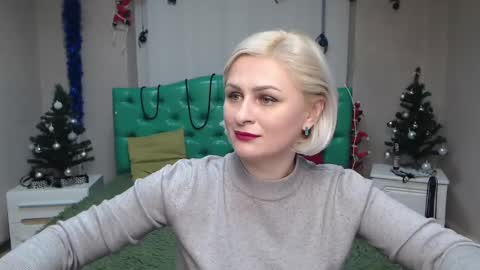 Snapshot of oliviahorst chatting on 01.03.25 OliviaHorst online show from 01.03.25