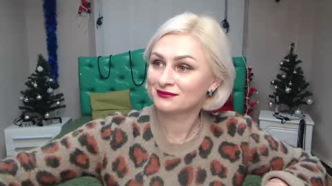 Snapshot of oliviahorst chatting on 01.04.25 OliviaHorst online show from 01.04.25