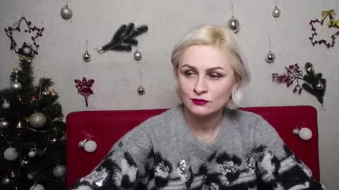 Snapshot of oliviahorst chatting on 01.05.25 OliviaHorst online show from 01.05.25