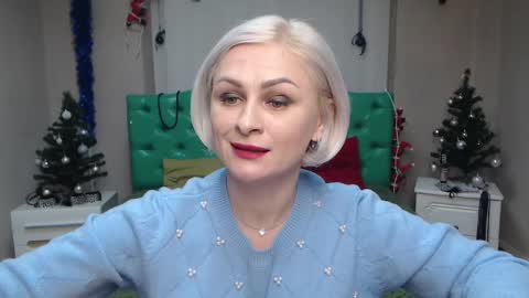 Snapshot of oliviahorst chatting on 01.14.25 OliviaHorst online show from 01.14.25
