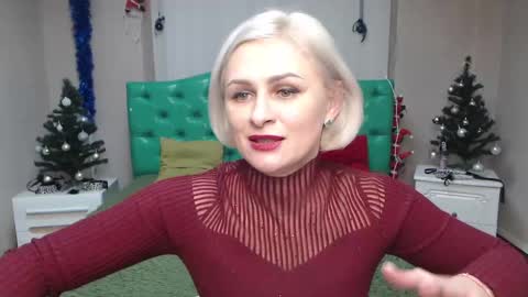 Snapshot of oliviahorst chatting on 01.18.25 OliviaHorst online show from 01.18.25