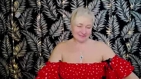 Kelly online show from 01.05.25