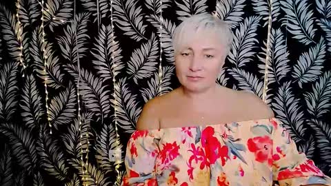 Kelly online show from 10.17.25