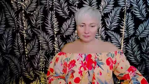 Kelly online show from 11.23.25