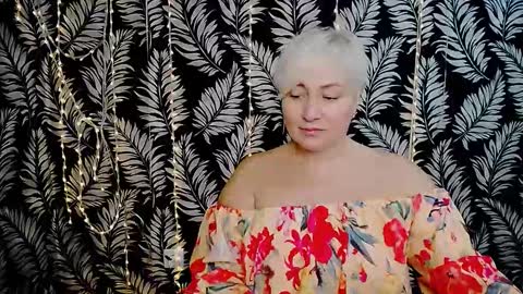 Kelly online show from 12.14.25