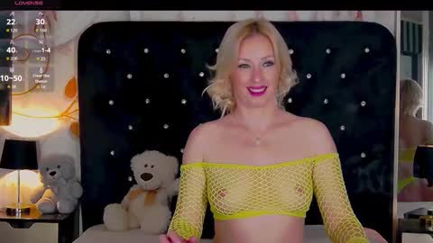 Olivia online show from 10.21.25