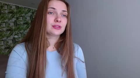 Olivia online show from 10.11.25