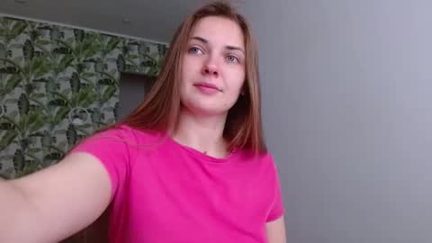 Olivia online show from 11.03.25