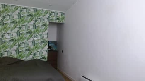 Olivia online show from 11.08.25